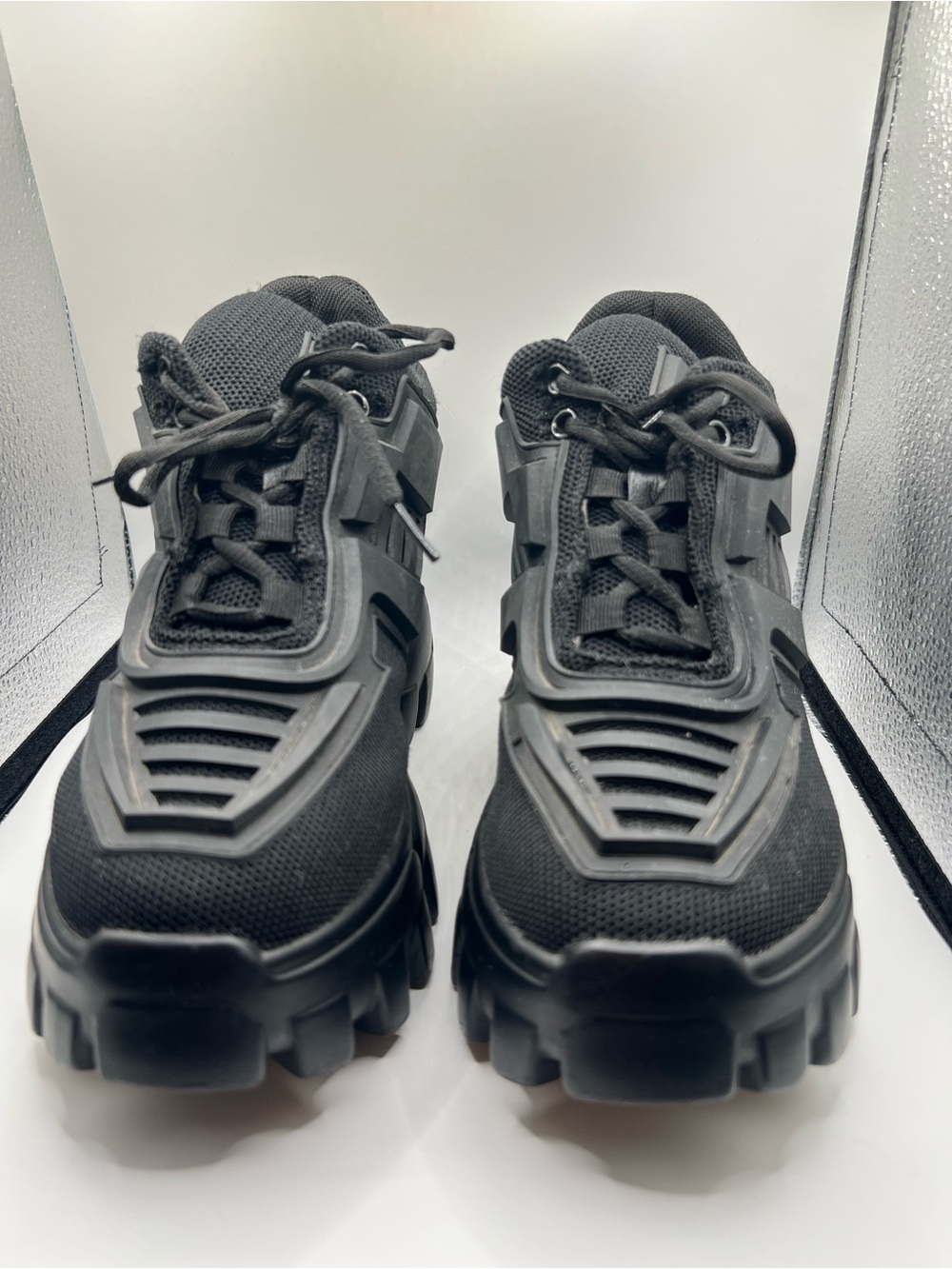 Men's Black Chunky Lace-Up Sneakers